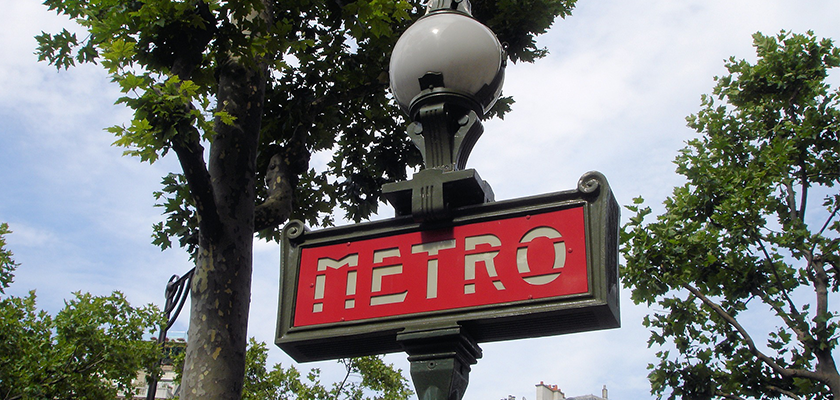 Paris considers offering free public transport
