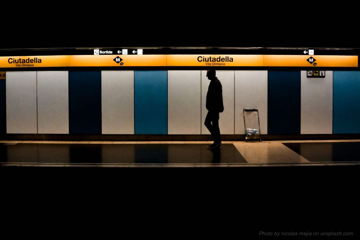 barcelona_subway_nicolas-mejia-cHwPldOz2No-unsplash